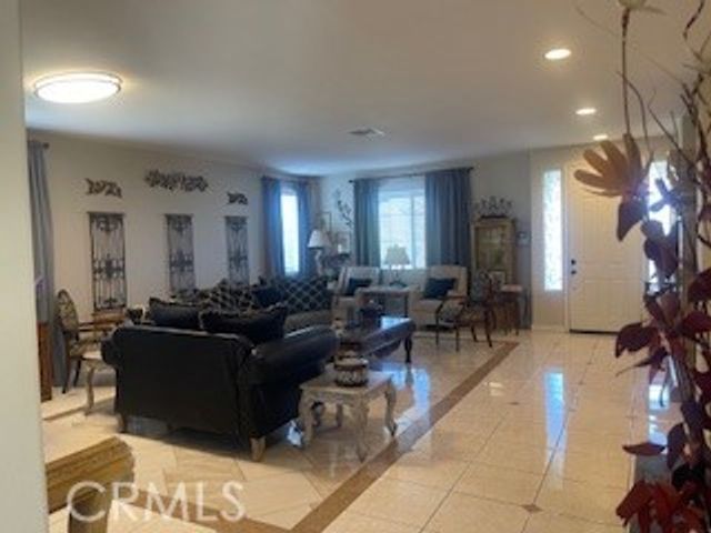 18689 Hawkhill, Perris, CA 92570