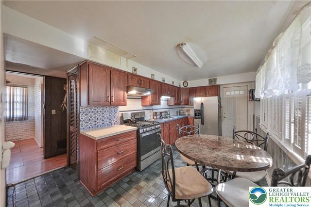 410 North Greenwood Avenue, Easton, PA 18045