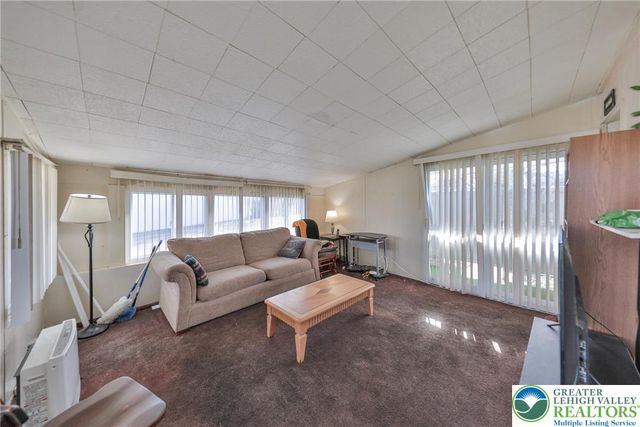 410 North Greenwood Avenue, Easton, PA 18045