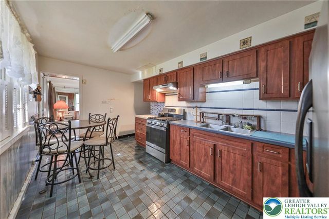 410 North Greenwood Avenue, Easton, PA 18045