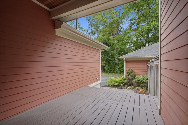 1010 Baldwin Avenue, Ann Arbor, MI 48104