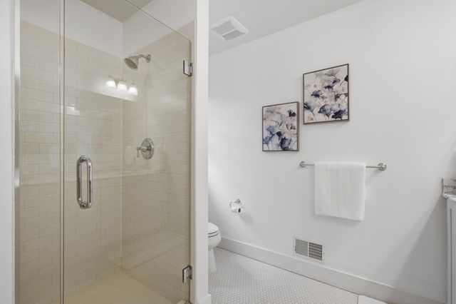 1010 Baldwin Avenue, Ann Arbor, MI 48104