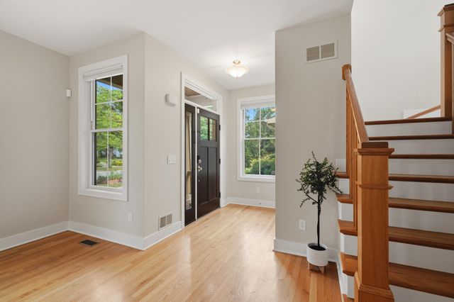 1010 Baldwin Avenue, Ann Arbor, MI 48104