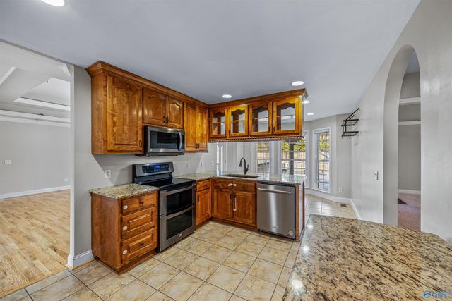 15 Mountain Wind NE, Fort Payne, AL 35967