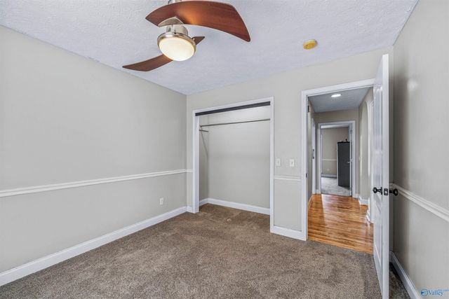 15 Mountain Wind NE, Fort Payne, AL 35967