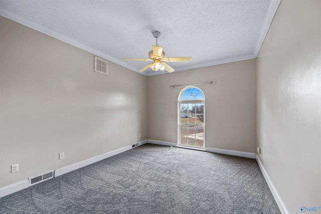 15 Mountain Wind NE, Fort Payne, AL 35967