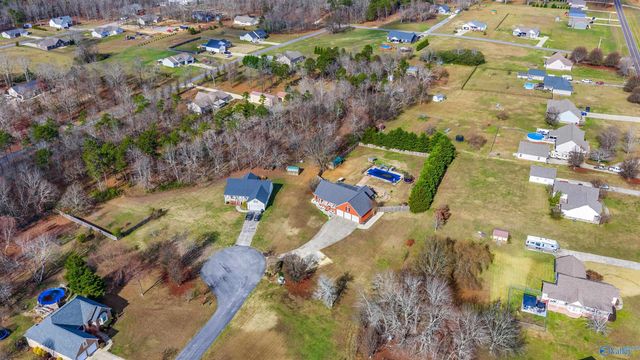 15 Mountain Wind NE, Fort Payne, AL 35967