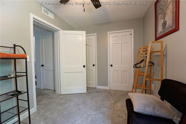 1575 Pine Hill Road, Charleston, WV 25314