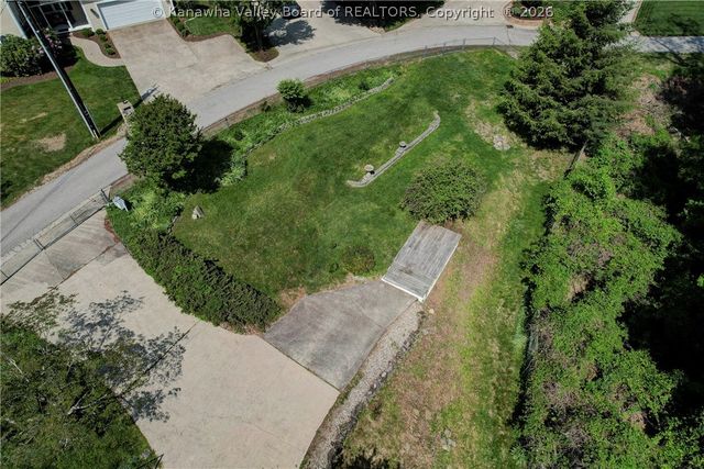 1575 Pine Hill Road, Charleston, WV 25314