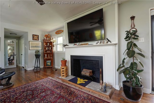 1575 Pine Hill Road, Charleston, WV 25314