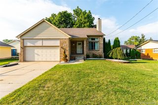 487 Glenn Court, Lake Orion Village, MI 48362