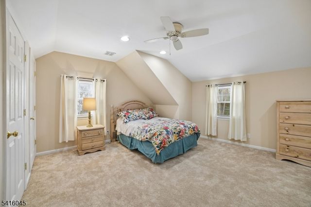 34 Maclennon Pl, Fanwood Boro, NJ 07023