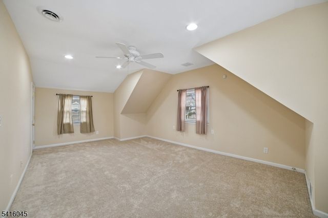 34 Maclennon Pl, Fanwood Boro, NJ 07023