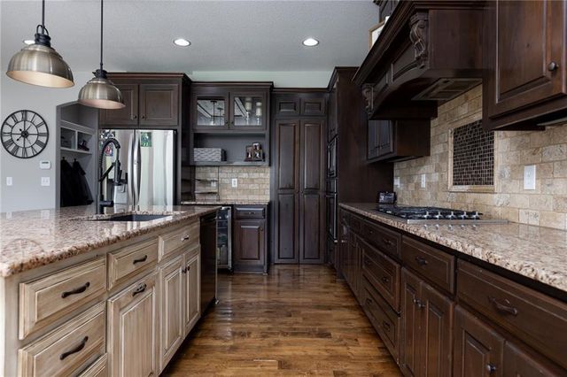 13017 Kelli Drive, Kearney, MO 64060