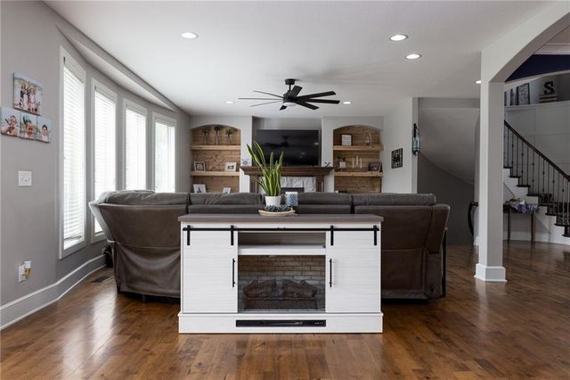 13017 Kelli Drive, Kearney, MO 64060