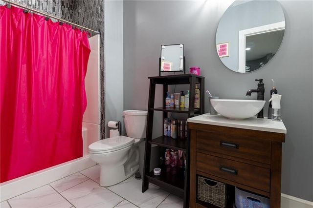 13017 Kelli Drive, Kearney, MO 64060