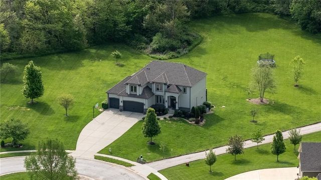 13017 Kelli Drive, Kearney, MO 64060