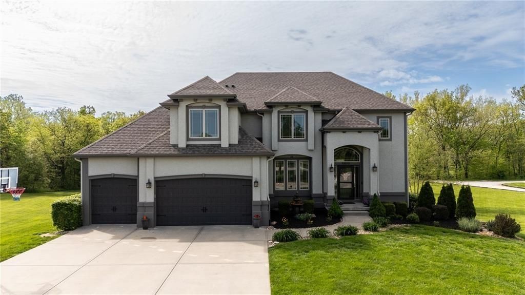 13017 Kelli Drive, Kearney, MO 64060