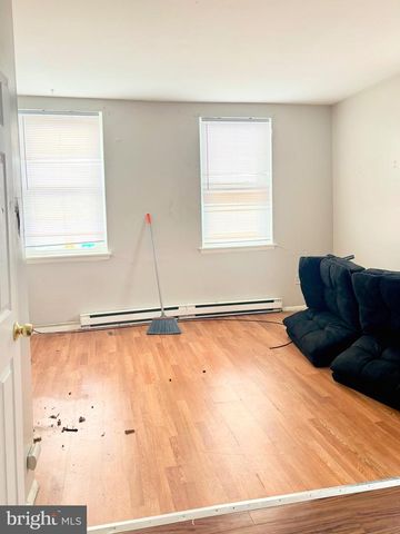 101 & 103 W MAIN ST, Mount Joy, PA 17552