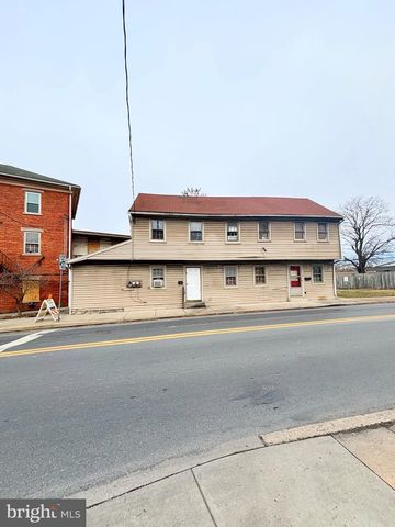 101 & 103 W MAIN ST, Mount Joy, PA 17552