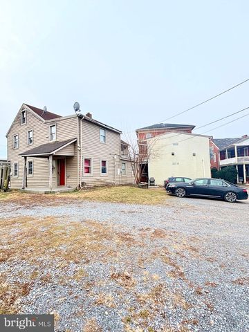 101 & 103 W MAIN ST, Mount Joy, PA 17552