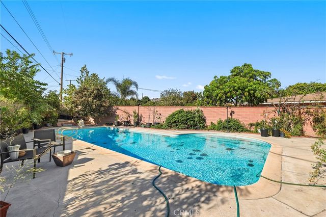 737 N Rose Street, Anaheim, CA 92805