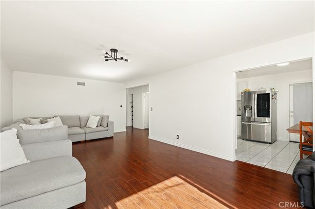 737 N Rose Street, Anaheim, CA 92805