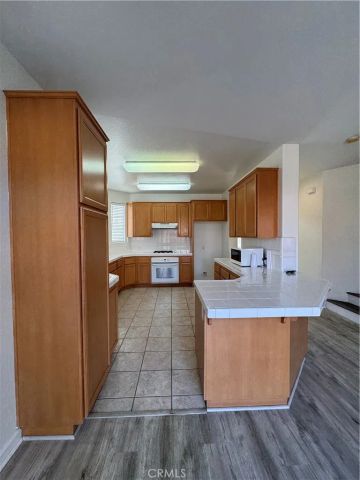 1654 Belmont Court, Santa Maria, CA 93458