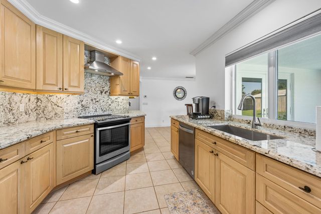 1051 NW 9th Street, Boca Raton, FL 33486