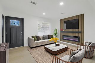 8878 Burnham Way, Jonesboro, GA 30238