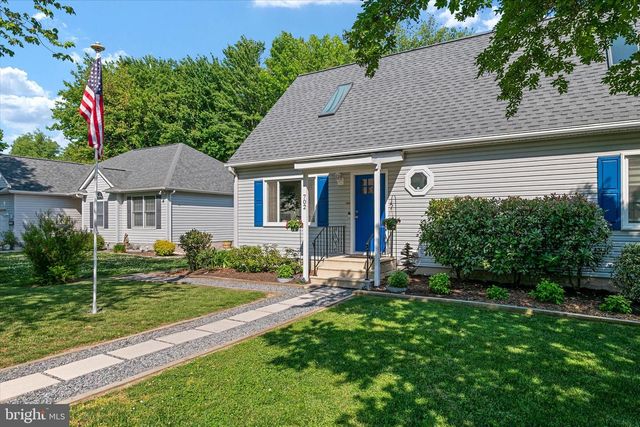 702 DIXON DR, Stevensville, MD 21666