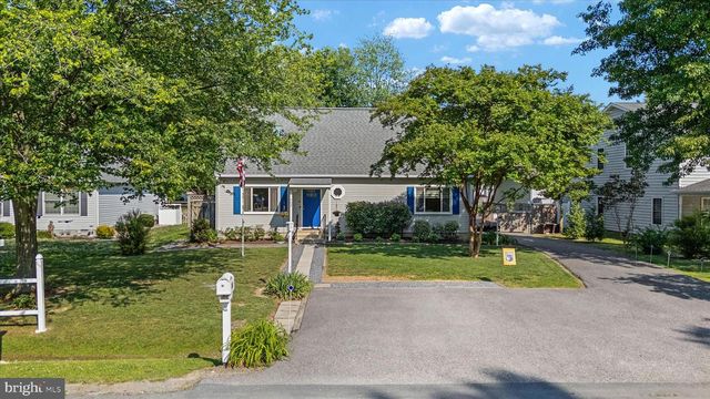 702 DIXON DR, Stevensville, MD 21666