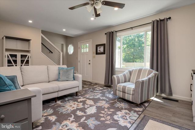 702 DIXON DR, Stevensville, MD 21666