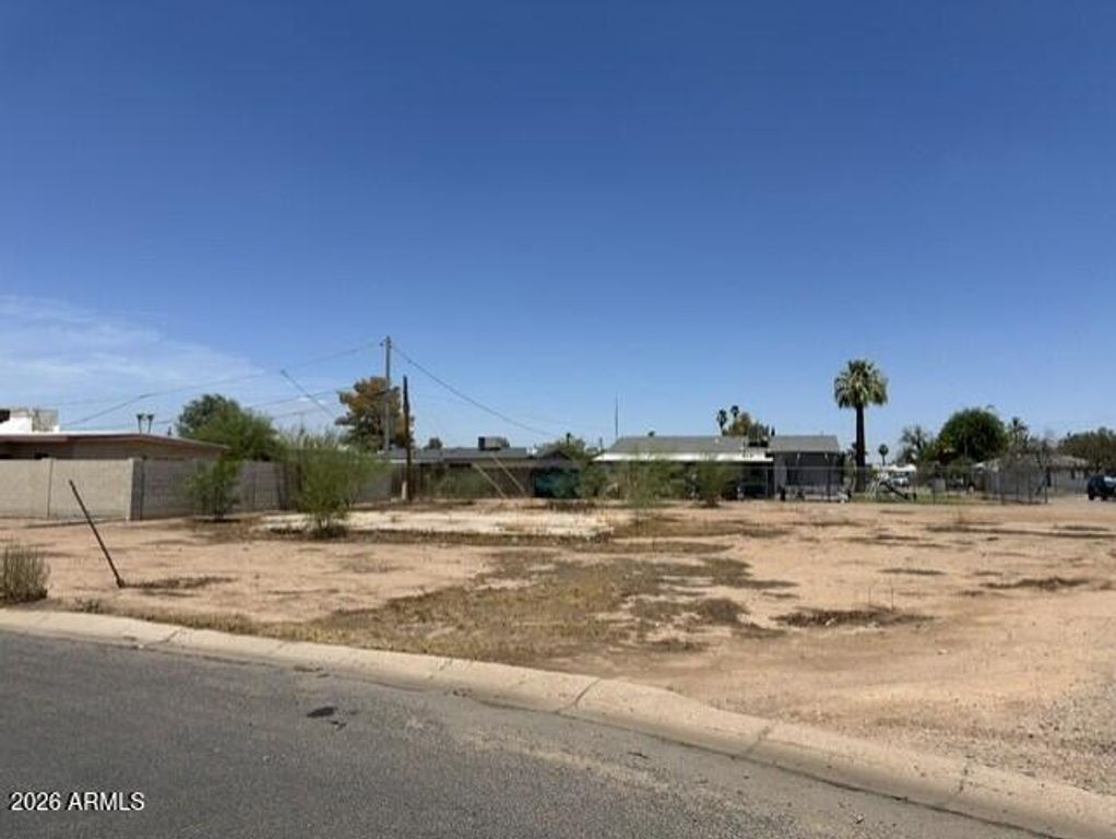610 W Wilson Place 14, Coolidge, AZ 85128 — photo 2