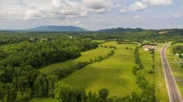 8509 Tennessee 68, Tellico Plains, TN 37385