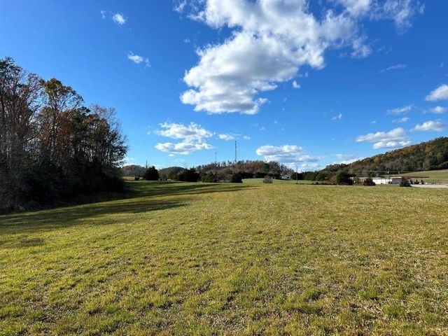 8509 Tennessee 68, Tellico Plains, TN 37385