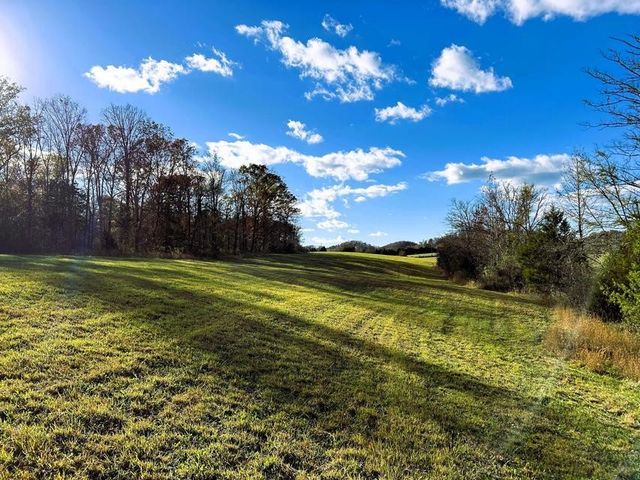8509 Tennessee 68, Tellico Plains, TN 37385