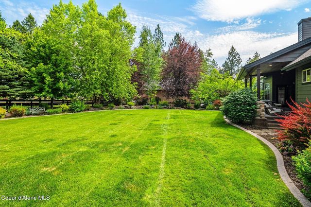 12752 N PEBBLE CREEK DR, Hayden, ID 83835