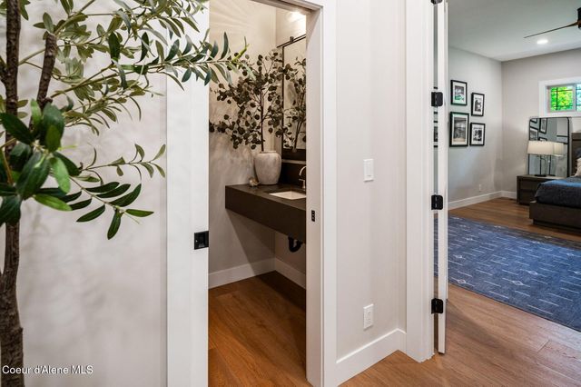 12752 N PEBBLE CREEK DR, Hayden, ID 83835