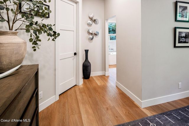 12752 N PEBBLE CREEK DR, Hayden, ID 83835