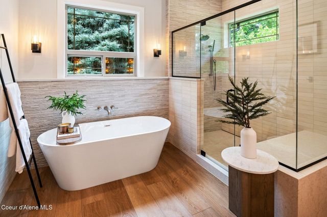 12752 N PEBBLE CREEK DR, Hayden, ID 83835