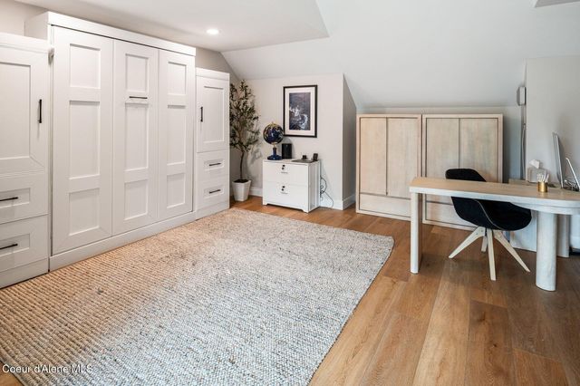 12752 N PEBBLE CREEK DR, Hayden, ID 83835