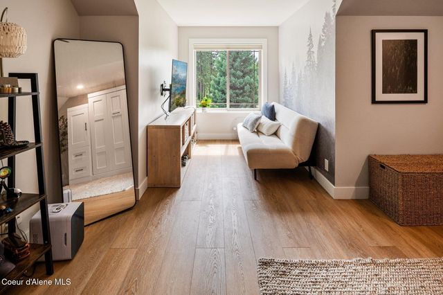 12752 N PEBBLE CREEK DR, Hayden, ID 83835