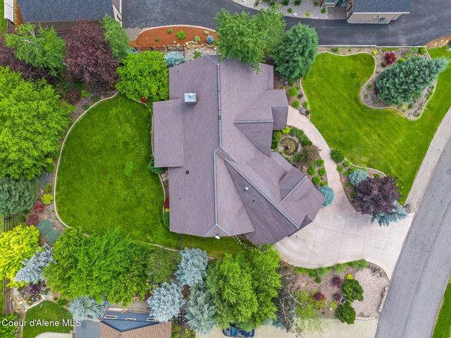 12752 N PEBBLE CREEK DR, Hayden, ID 83835