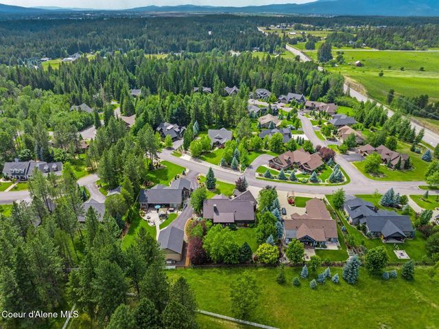 12752 N PEBBLE CREEK DR, Hayden, ID 83835
