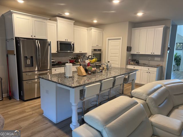 131 Classica Drive, Mcdonough, GA 30252