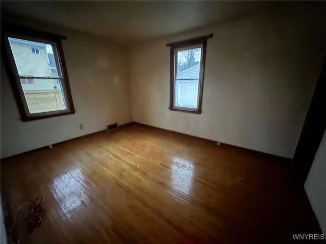 73 Marlowe Avenue, Hamburg, NY 14219