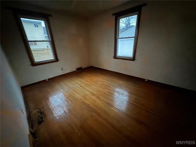 73 Marlowe Avenue, Hamburg, NY 14219