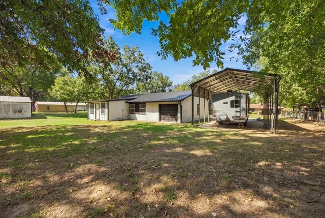 10455 Comanche, Wills Point, TX 75169