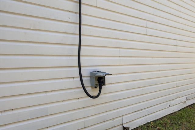 10455 Comanche, Wills Point, TX 75169